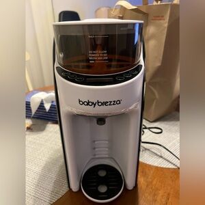 Baby Brezza Formula Maker